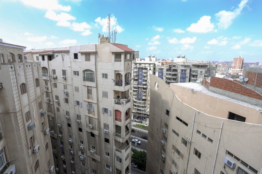 شقة للبيع 185م سموحة  ( كوبري 14 مايو)