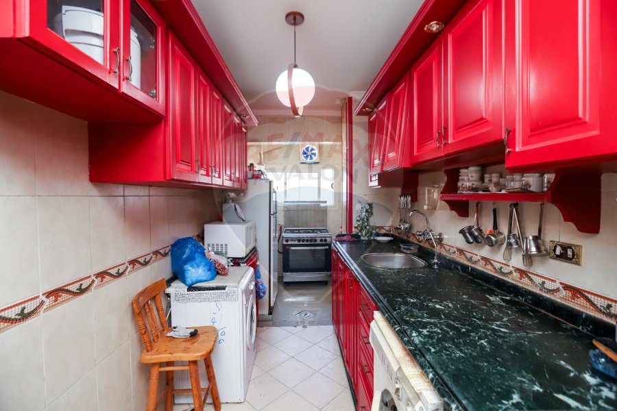 Apartment for sale 155 m Sporting (Sec Num from abo Qeer St - sporting club view )