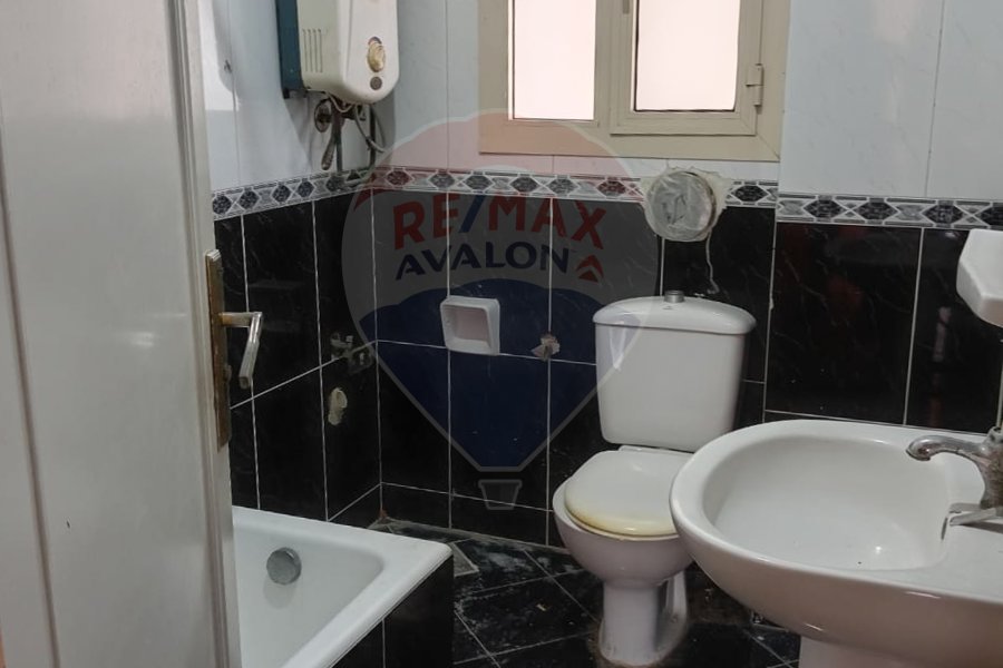 Apartment for sale 140 m Gleem (Prince Jameel St.)