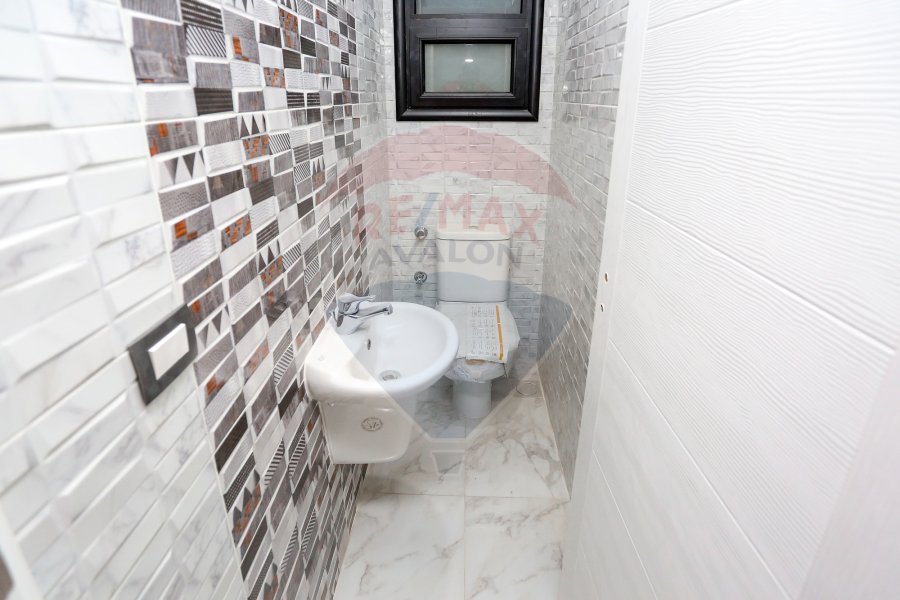 Apartment for Sale 166 m Smouha (East Tower Compound - Ryada scool st)