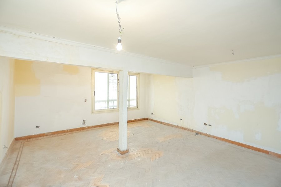 شقة للبيع 350م الوزارة