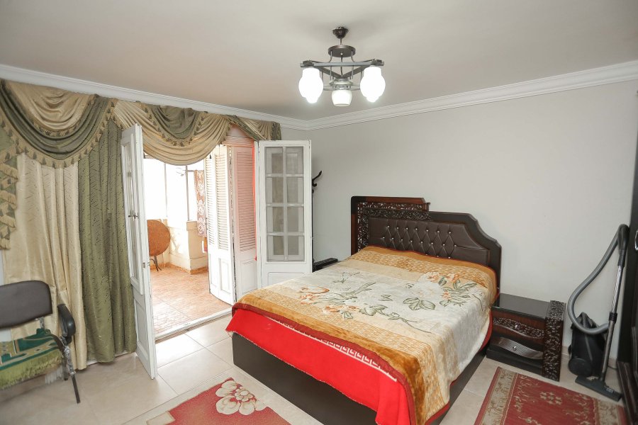 شقة دوبليكس للبيع 282م  سموحة (كمبوند جراند فيل)