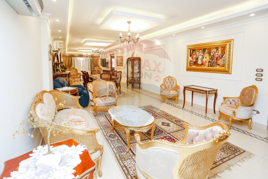 Apartment for sale 195 m Zezenia (Mostafa Abdel Razek St.)