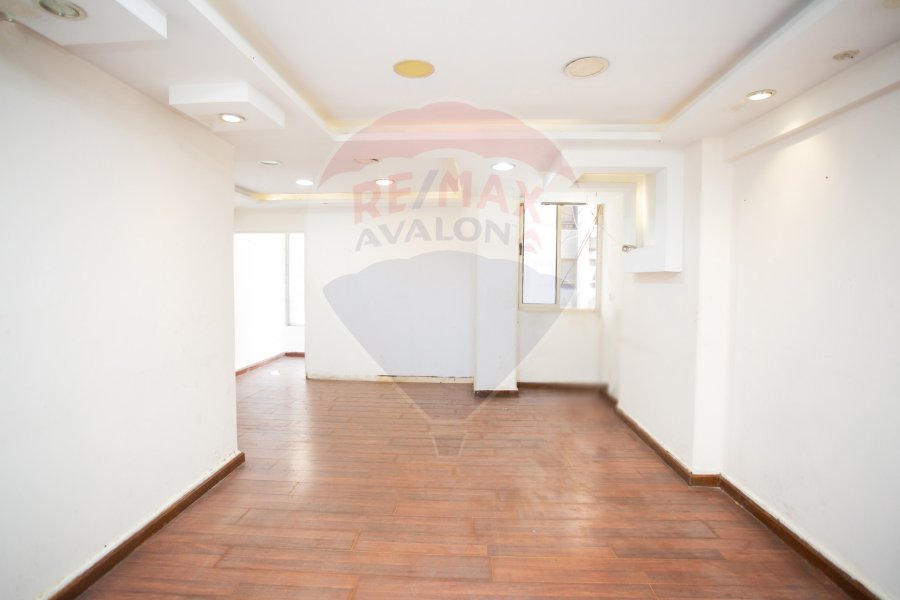 Administrative apartment for rent 70 m Louran (Abu Qir St.) - 20,000 EGP monthly