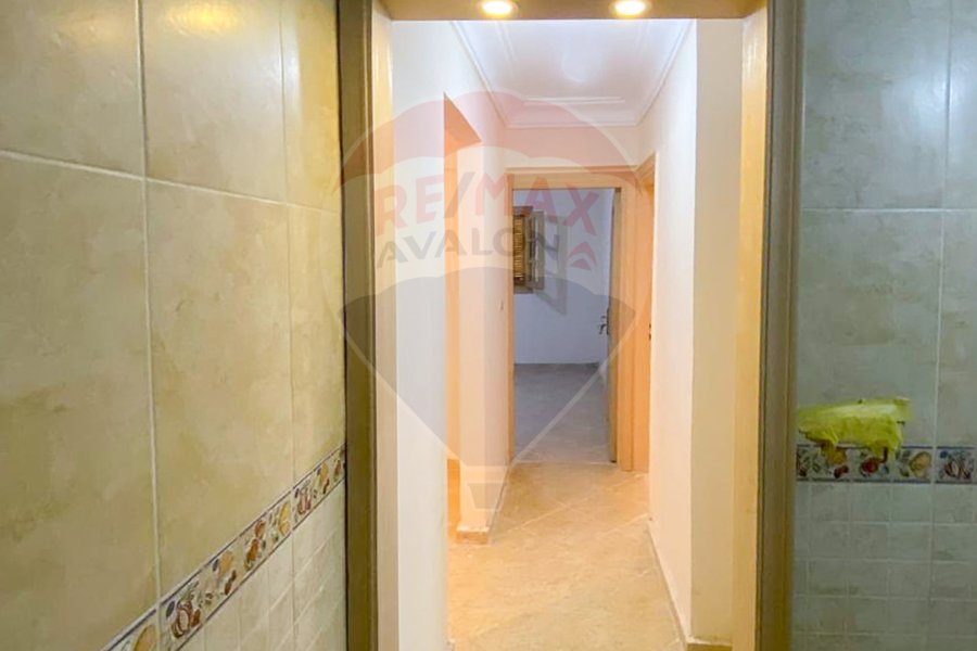 Apartment for rent 85 m Al-Hadra (Al-Mofatish St.) - near Al-Mahmoudia Axis
