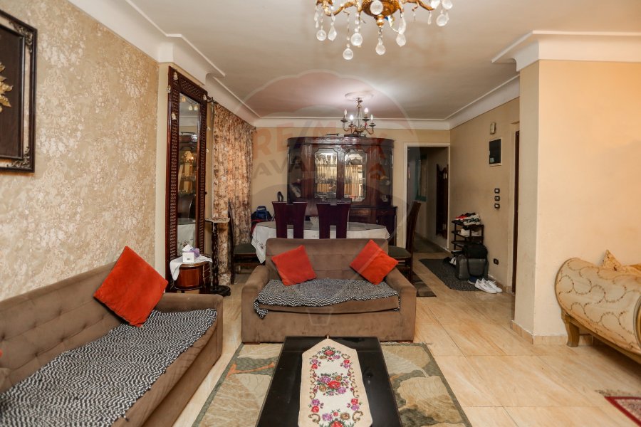 Apartment for sale 200m Smouha (taasem al qodah)