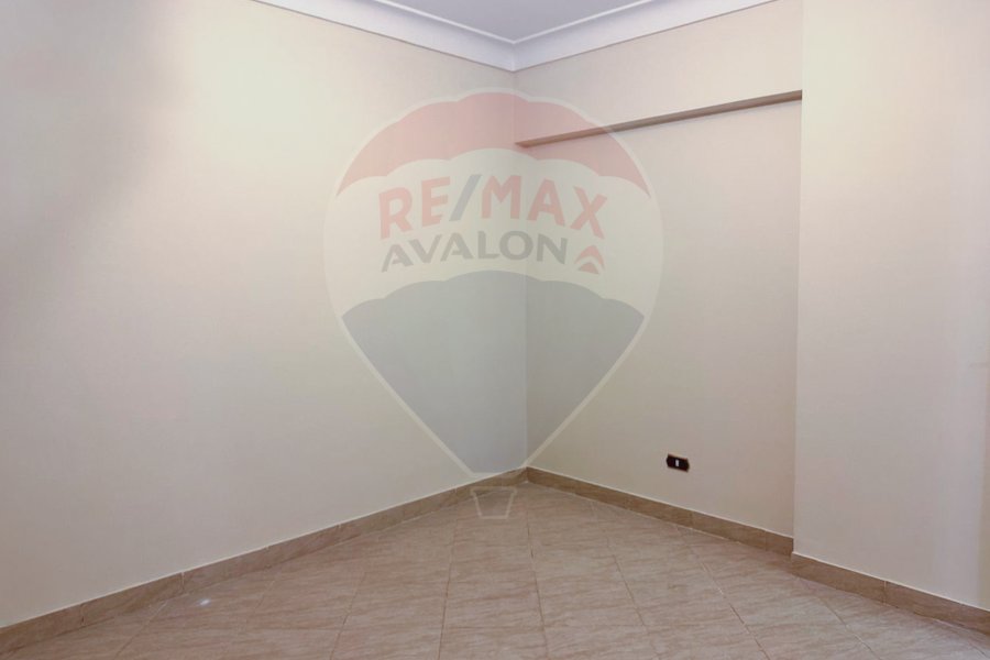 Apartment for rent 125 m Zezenia (Riad Basha St)