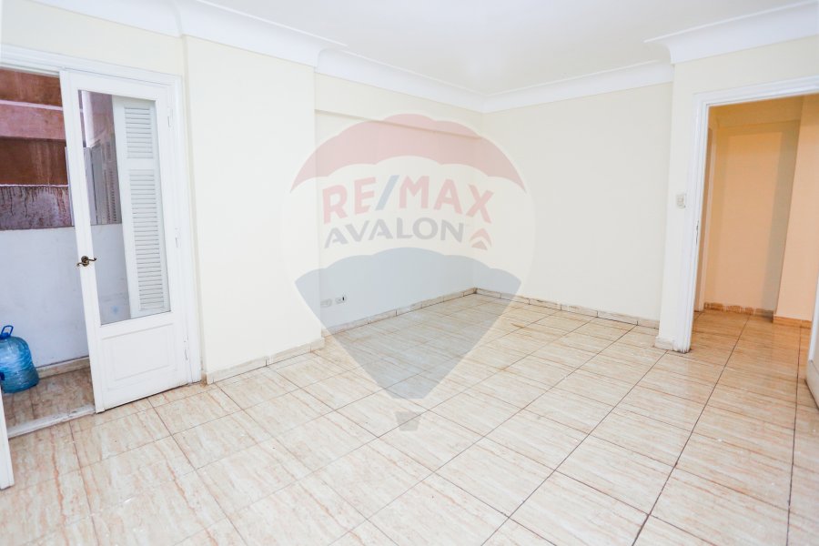 Apartment for Sale 160 m Louran (Steps From Shaarawy st - Abo Qeer St.)