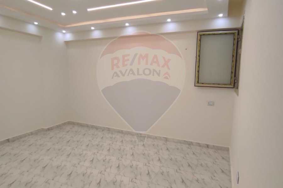 Apartment for sale 120 m Al Asfra (steps to the sea)