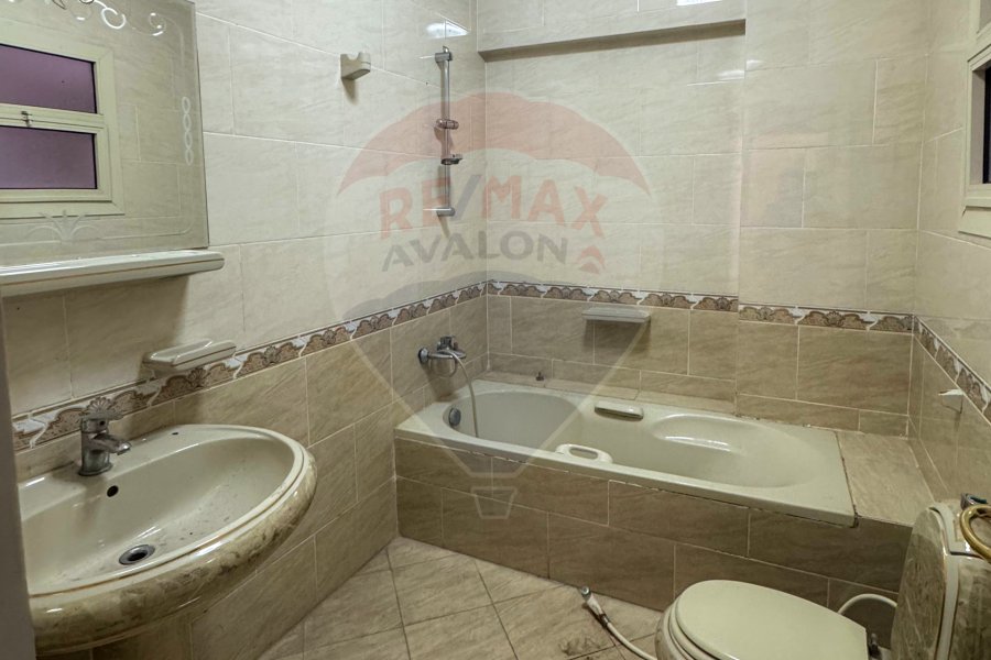Apartment for sale 170 m Louran (second row of the sea)