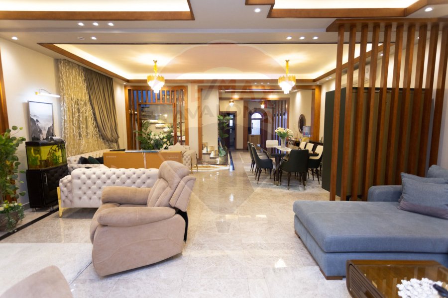 Furnished twin house for annual rent, 350 m², King Mariout (Al Orouba Royal)