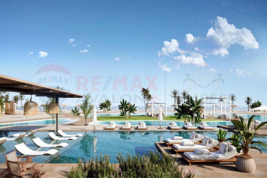 Chalet for sale (Cali Coast - Ras El Hekma) 86 m