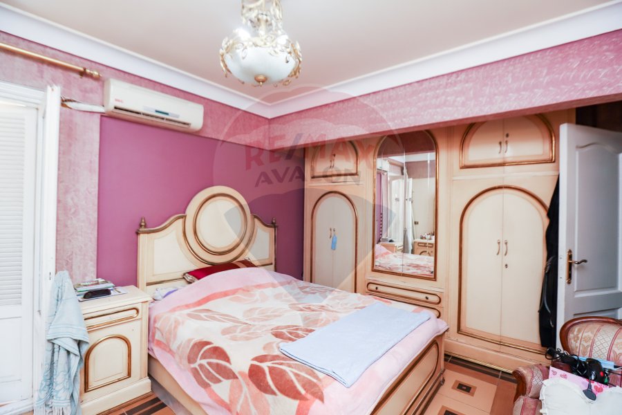 Apartment for sale 155 m Sporting (Sec Num from abo Qeer St - sporting club view )