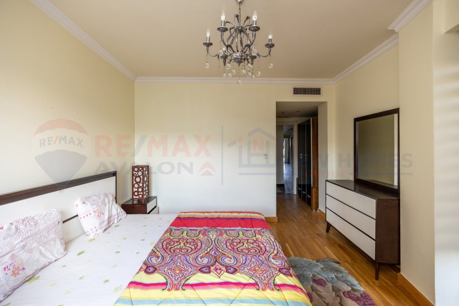 Apartment for sale 298 m San Stefano (Four Seasons)