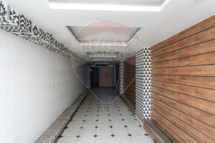 Shop for rent, 120 m², Sporting (Abu Qir St, in front of Sporting Club)