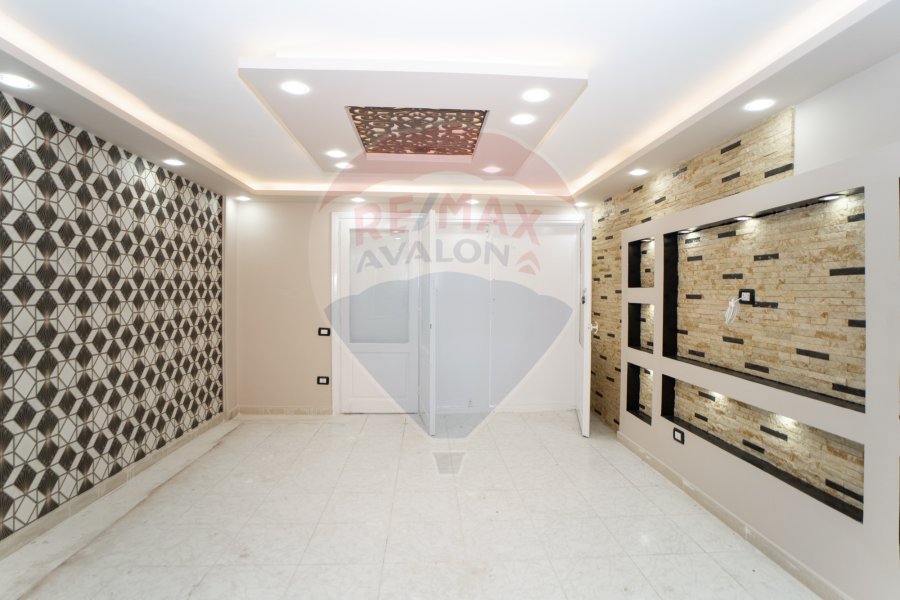 Twin house villa for sale 200 m Maamoura Beach (directly on the sea)