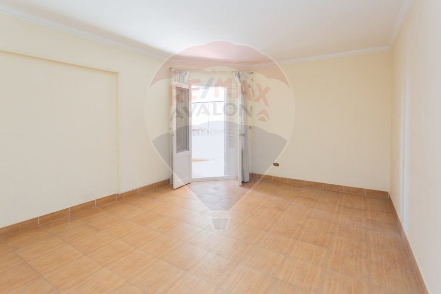 Apartment for sale 149 m Smouha (Al-Saraya Towers in front of Green Plaza)