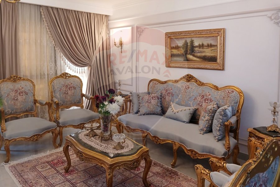 Apartment for sale 341 m El Shlalt (Cleopatra Plaza Towers)