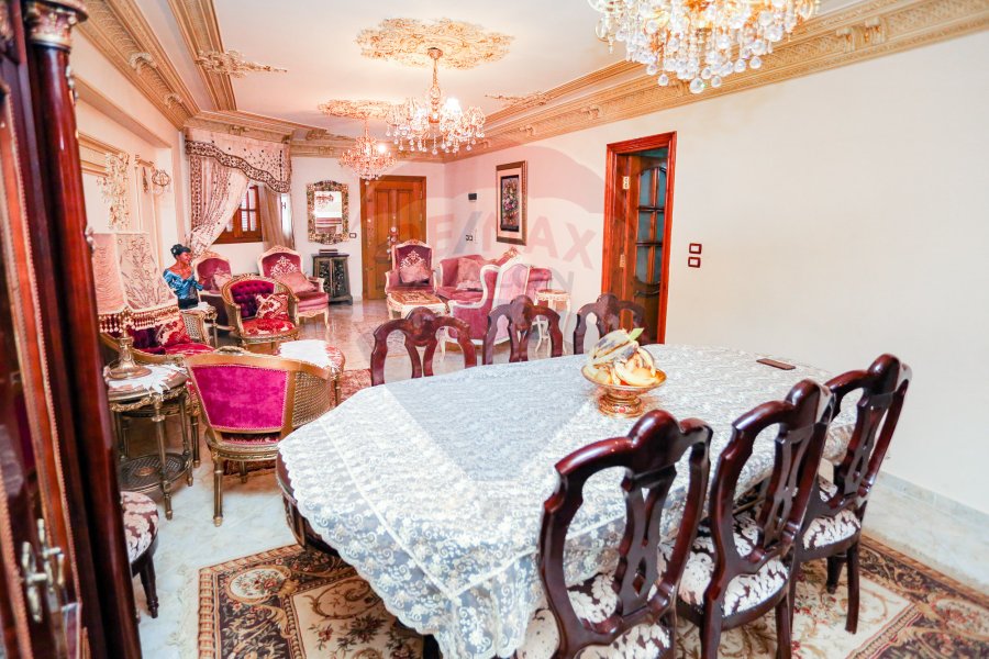 Apartment for Sale 135 m Janaklis (behind El Fath Central )