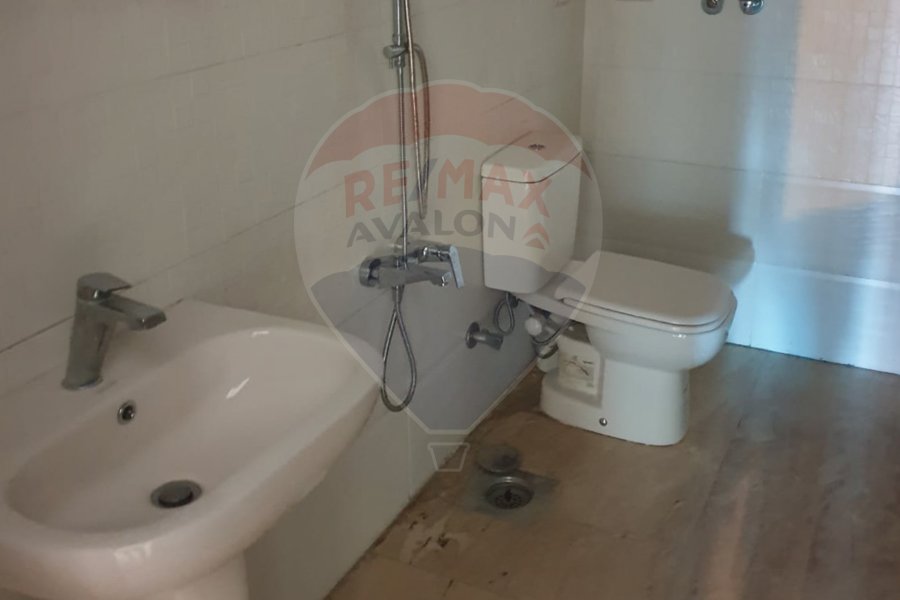 Apartment for rent 197 m Stanly (Directly on the sea)