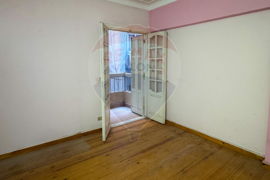 Apartment for sale 170 m Louran (second row of the sea)