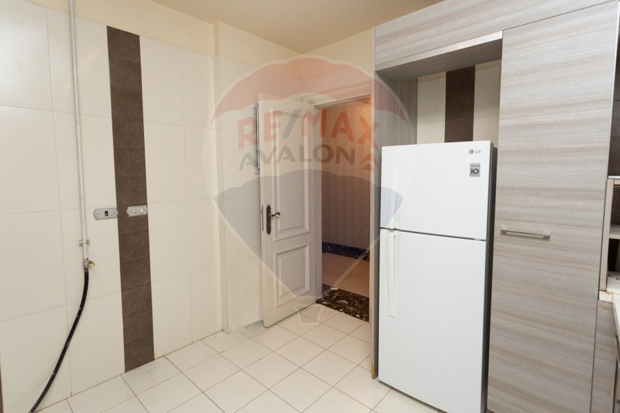 Licensed apartment for sale 295 m Kafr Abdo (branched from Maarouf Al-Rasafa st.)