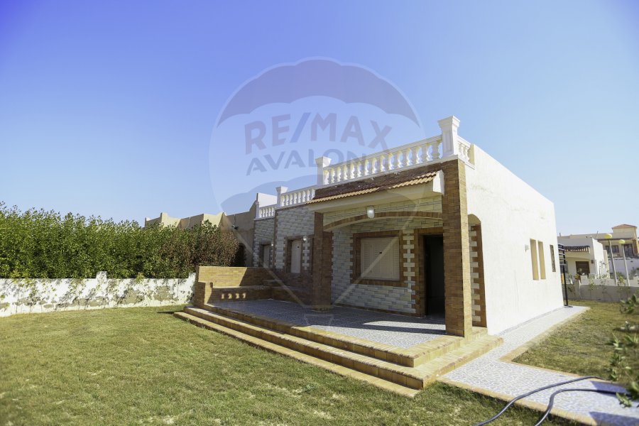 Stand alone ground chalet with garden for sale (Reem El Fala) 105 m