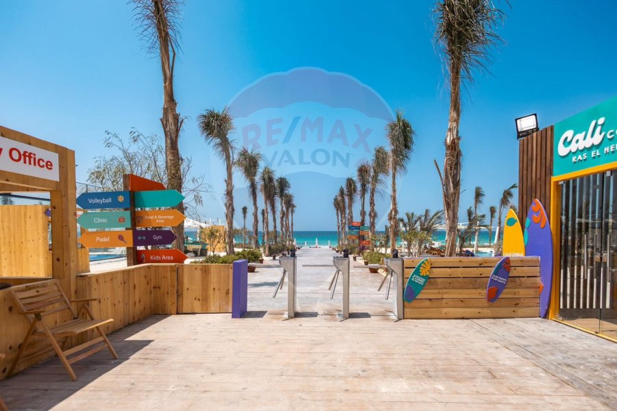 Chalet for sale (Cali coast - Ras Elhekma) 99 m