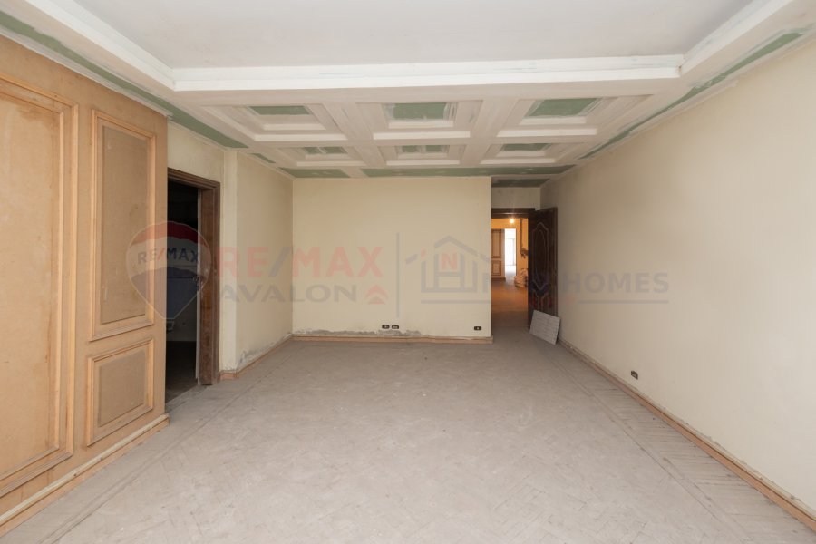 Apartment for sale 375 m Zizinia (In front of the Jewelry Palace - Brand Building) - 18,000,000 EGP