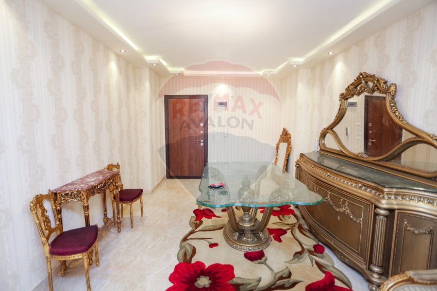 Apartment for Sale 165 m Cleopatra (steps from port said st)