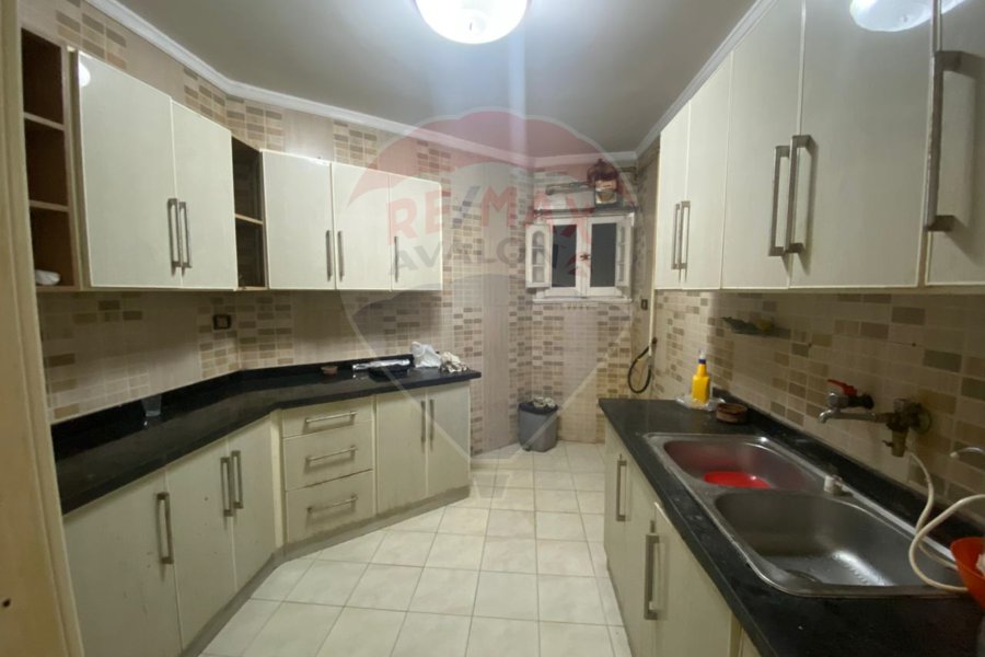 Apartment for sale 165 m Gleem (Ahmed Fathy st.) - 4,000,000 EGP