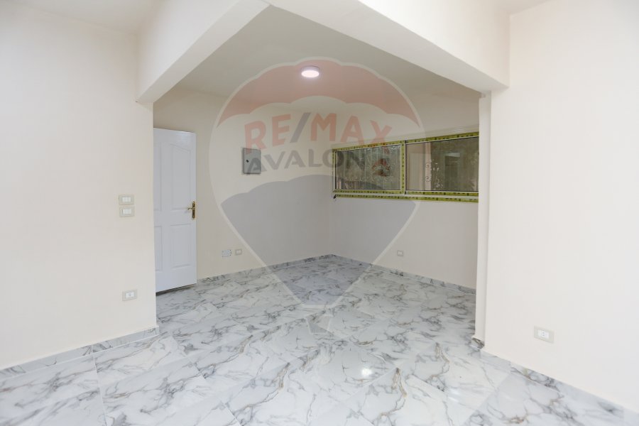 Administrative apartment for sale 130 m Al Saraya (branching from the tram)