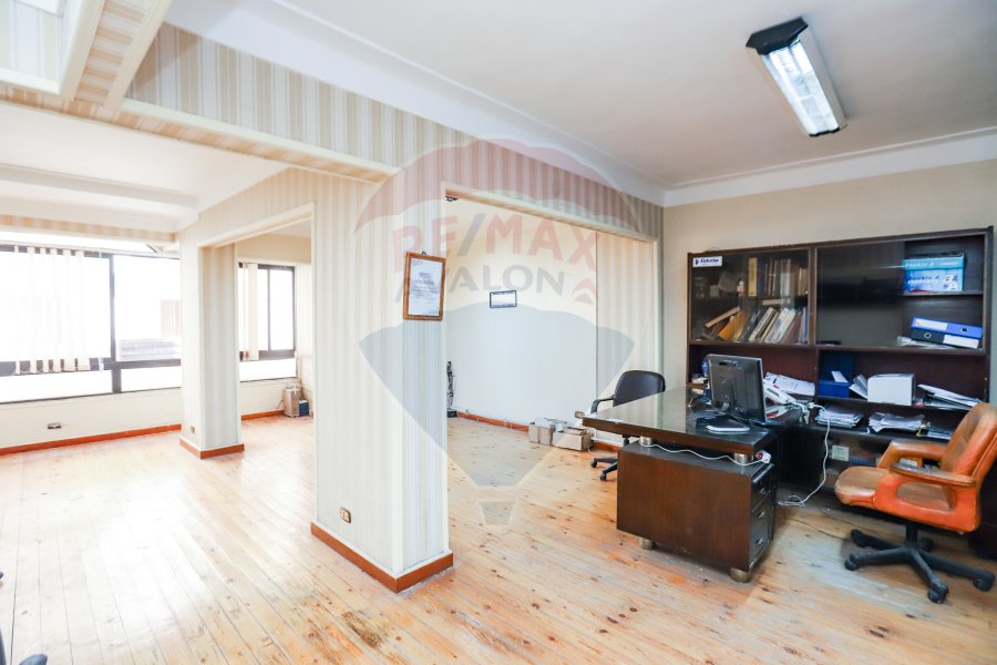 Apartment for sale 140 m Gleem ( steps from Abo Qeer St )