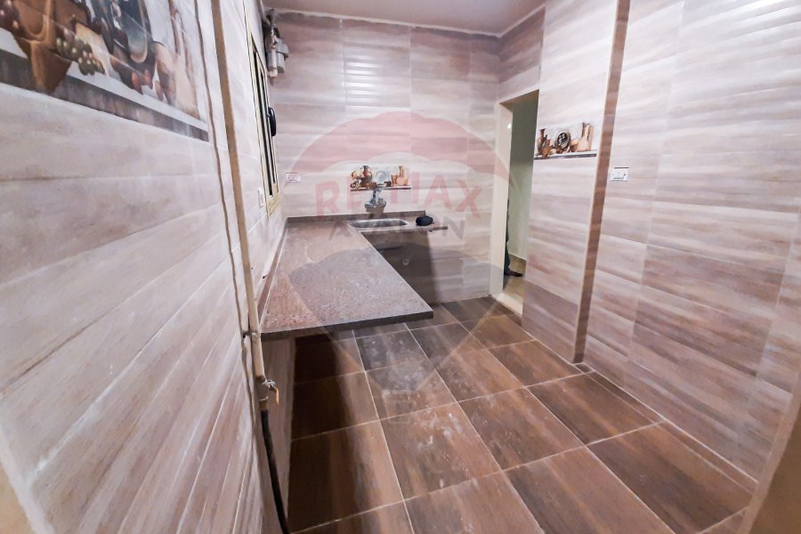 Apartment For Rent 130 m Al Ibrahimiah ( directly on the sea )