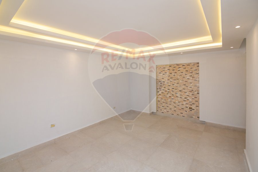Apartment for sale 135 m El Ibrahimya (Abu Qir Main St.)