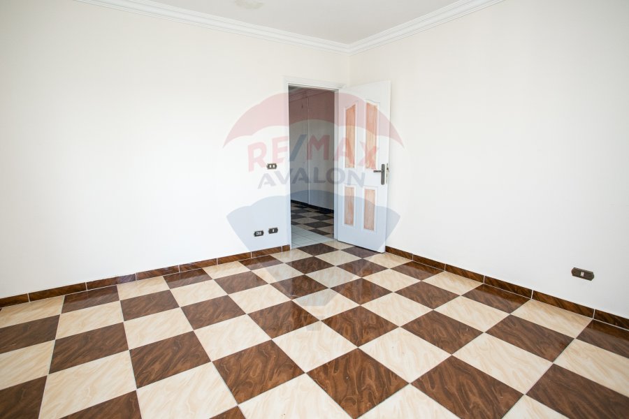 Apartment for rent 200 m Smouha (14 May bridge - open veiw on smouha club)