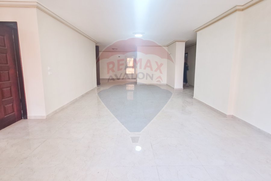 Apartment for rent 235 m Sporting (Abu Qir St. directly)