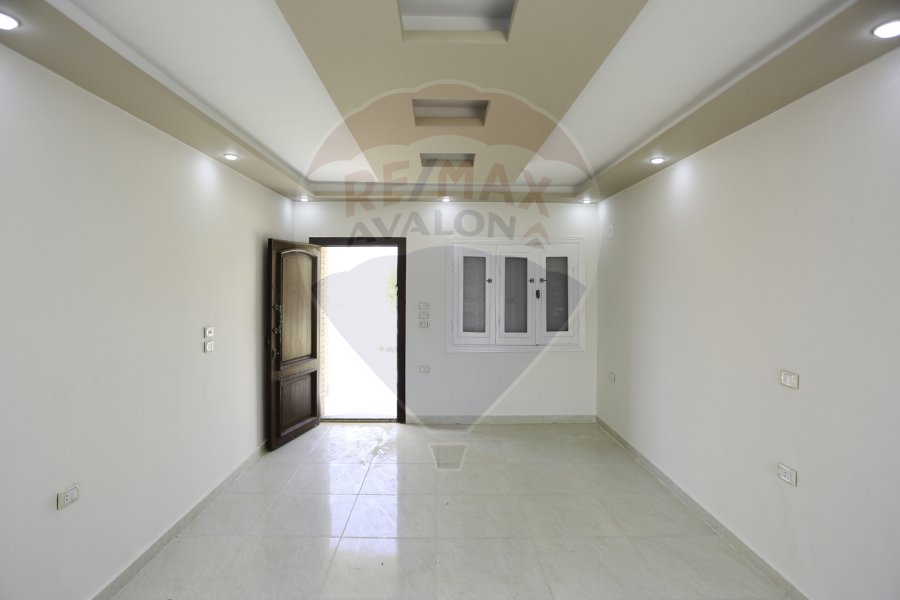 Stand alone ground chalet with garden for sale (Reem El Fala) 105 m