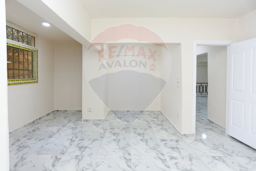 Administrative apartment for sale 130 m Al Saraya (branching from the tram)