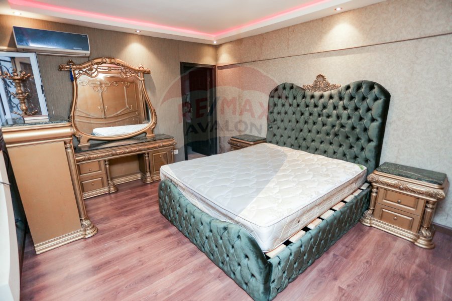 Apartment for Sale 165 m Cleopatra (steps from port said st)