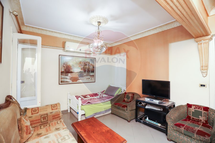 Apartment for sale 155 m Sporting (Sec Num from abo Qeer St - sporting club view )