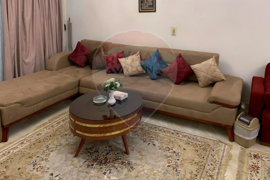 Apartment for sale 140 m Gleem (on the sea)