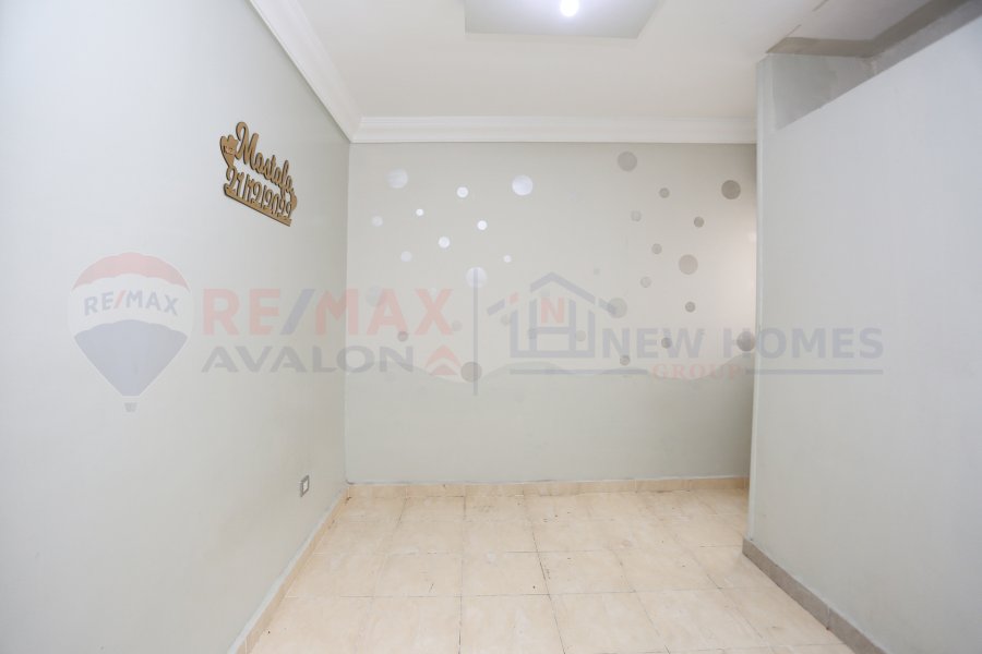 Apartment for sale 120 m Zizinia (Steps from Abu Qir St.)