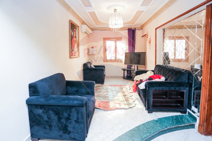 Apartment for Sale 135 m Janaklis (behind El Fath Central )