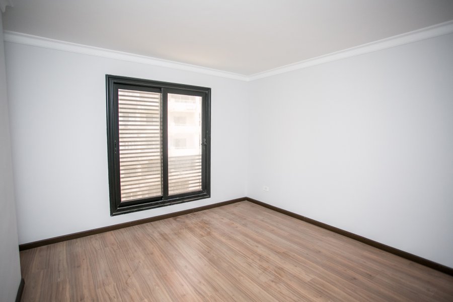Apartment for sale 223m Laurent-Tram Road
