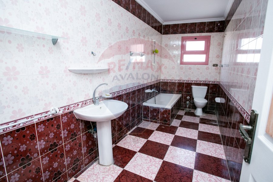 Apartment for rent 200 m Smouha (14 May bridge - open veiw on smouha club)