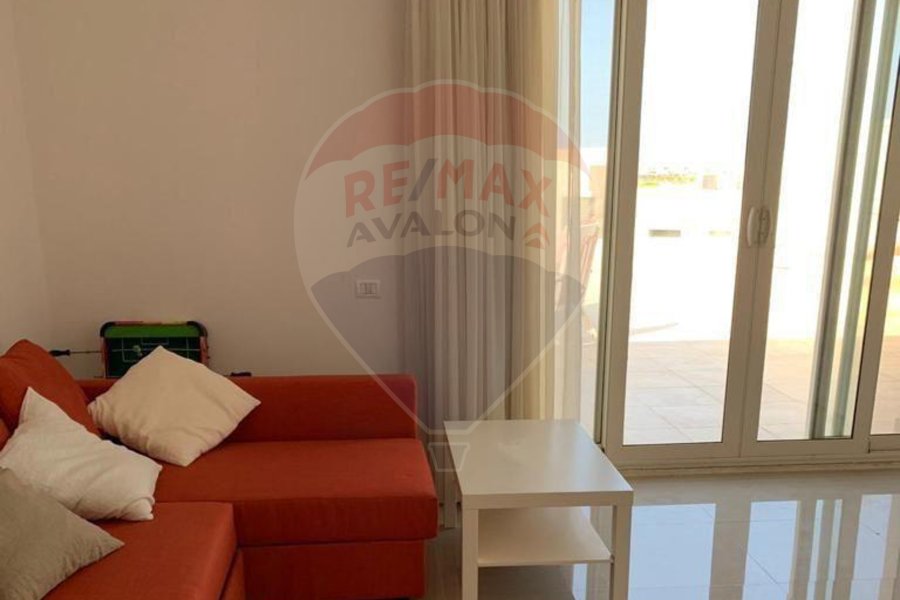 Townhouse for sale (Hacienda Bay) 503 m