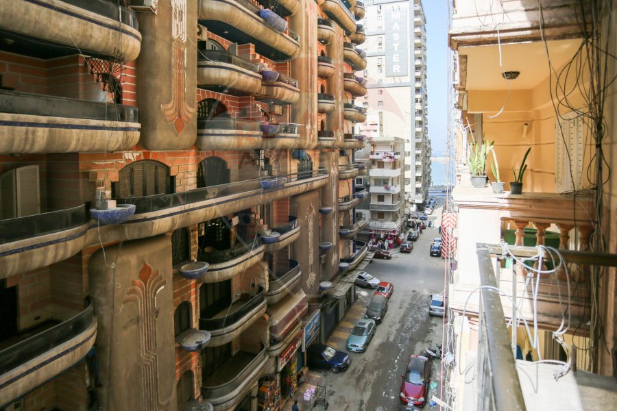 Apartment for sale 120 m Miami (Khaled Ibn Al Walid St)