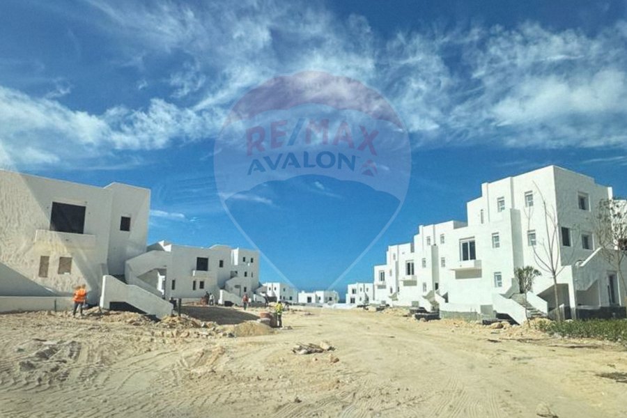 Chalet for sale (Jefaira - Ras El Hekma) 63 m