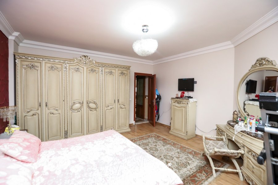 Apartment For Sale 200m Smouha (El-Ferdous St.- Golden Square)